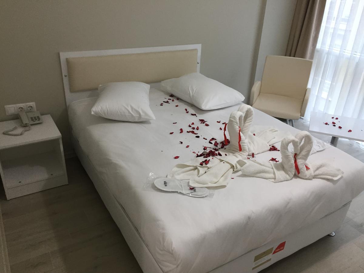 Otel Akpinar Eskişehir Ngoại thất bức ảnh