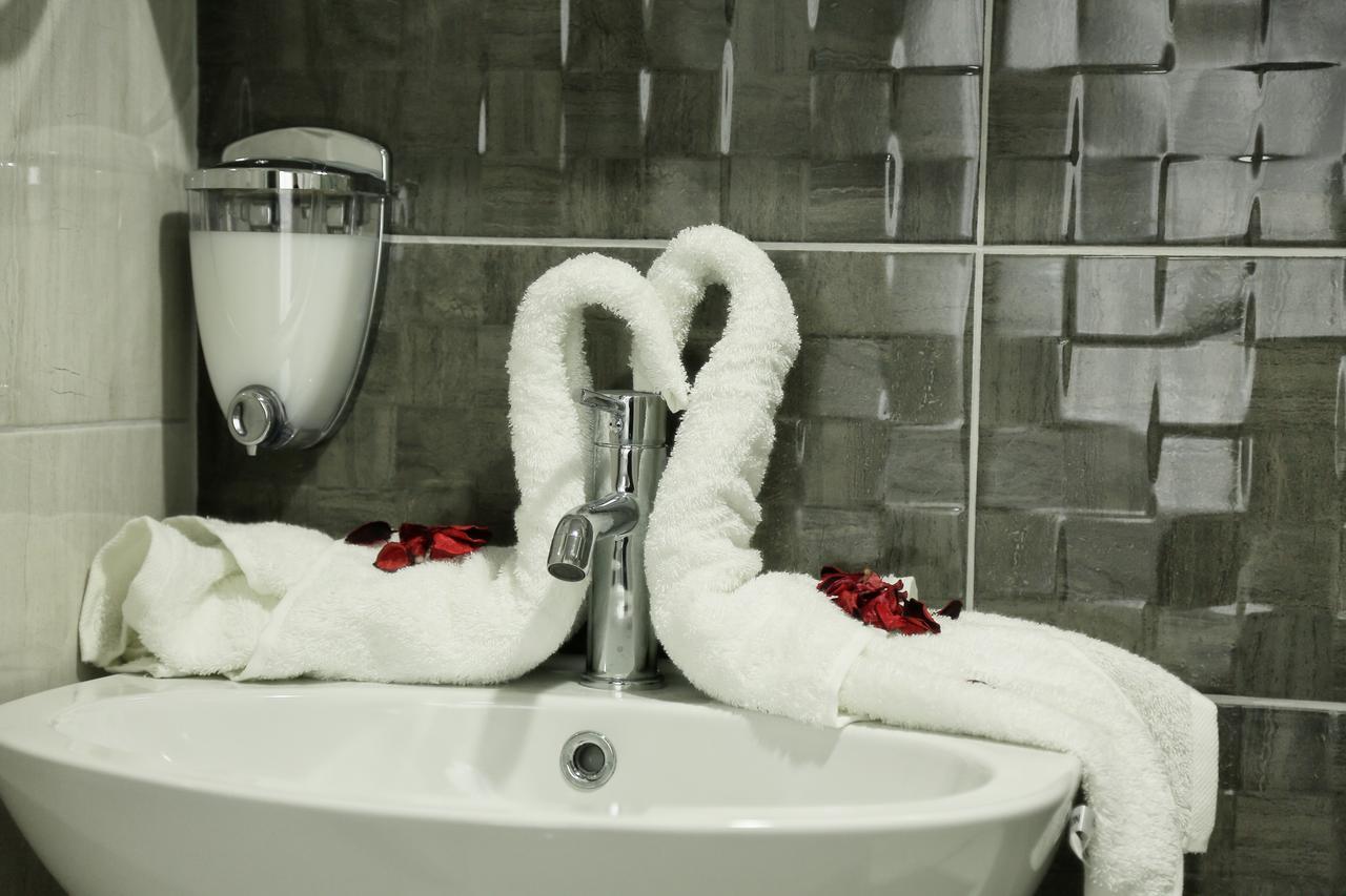 Otel Akpinar Eskişehir Ngoại thất bức ảnh
